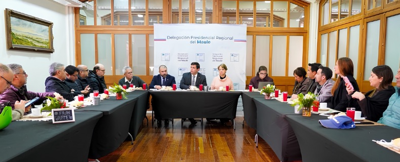 Medios de Comunicación Maulinos plantean su preocupación por la crisis del sector en reunión con autoridades de Gobierno